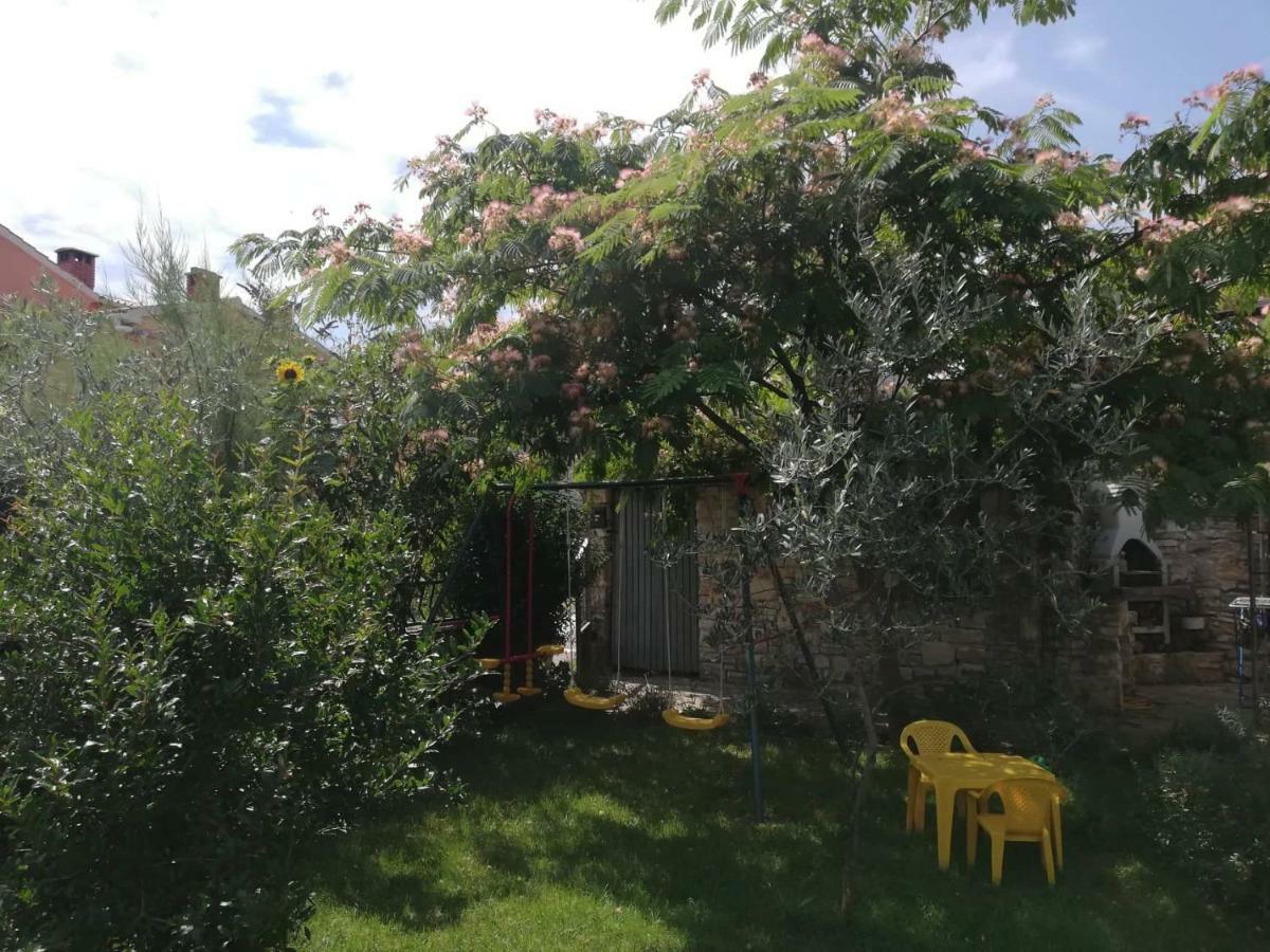 Dignano Apartament *